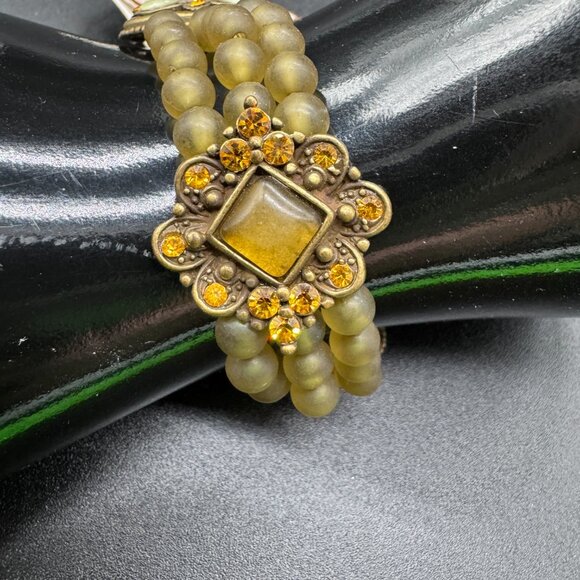 NEW Beaded Stretchy Bracelet Green Gold Tone by Acess-Mode with Tag - Picture 5 of 7